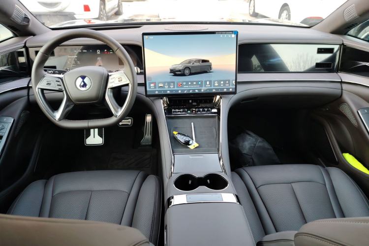 Used Denza Z9 2024 1100 km Four-Wheel Drive Max Version