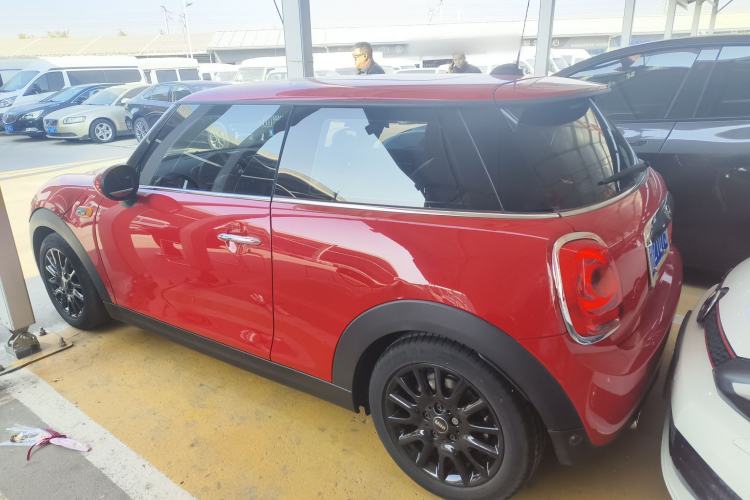 Used  MINI 2019 1.5T ONE PLUS
