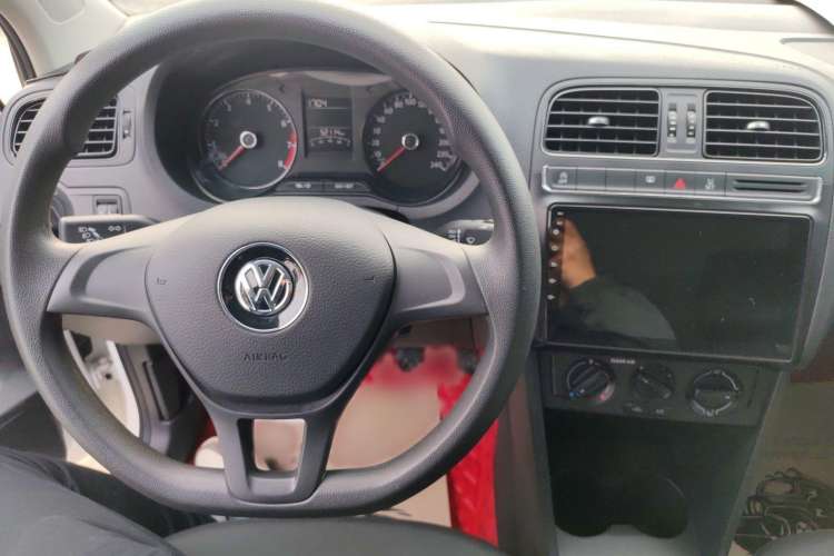 Used Volkswagen Polo 2018 1.5L Manual Drive-Comfort Model
