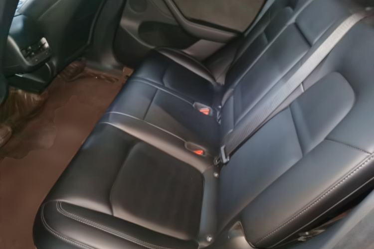 Used Tesla Model Y 2022 Rear-Wheel-Drive Version