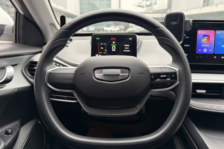 Used Geometry A 2024 410KM Travel Edition