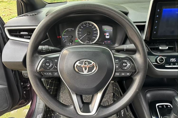 Used Toyota Levin 2019 Dual-Engine 1.8H E-CVT Luxury Edition China VI Standard
