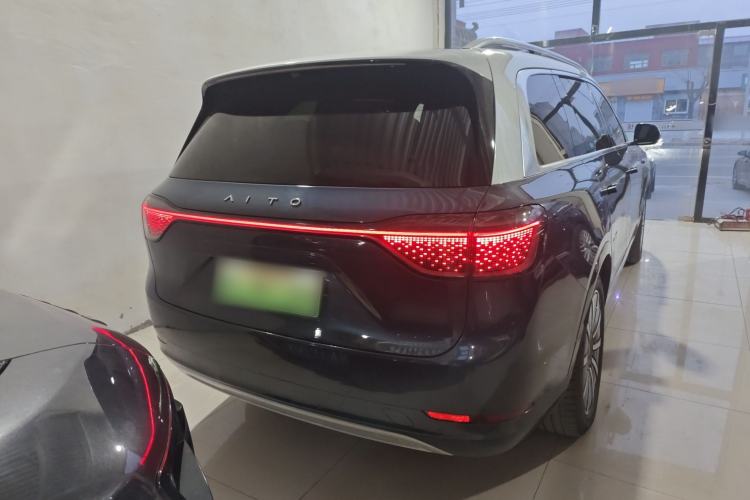 Used Hima AITO M9 2024 All-Electric Ultra Version 100 kWh 6-Seater Model
