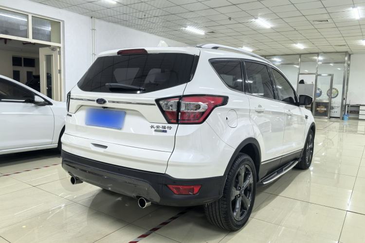 Used Ford Kuga 2019 EcoBoost 180 Two-Wheel-Drive Titanium Plus Model China V Standard
