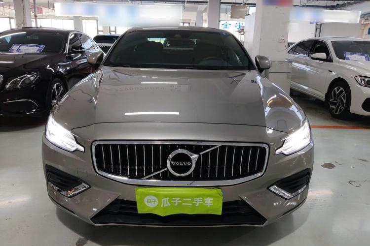 Used Volvo S60 2021 T4 Zhiyi Luxury Edition