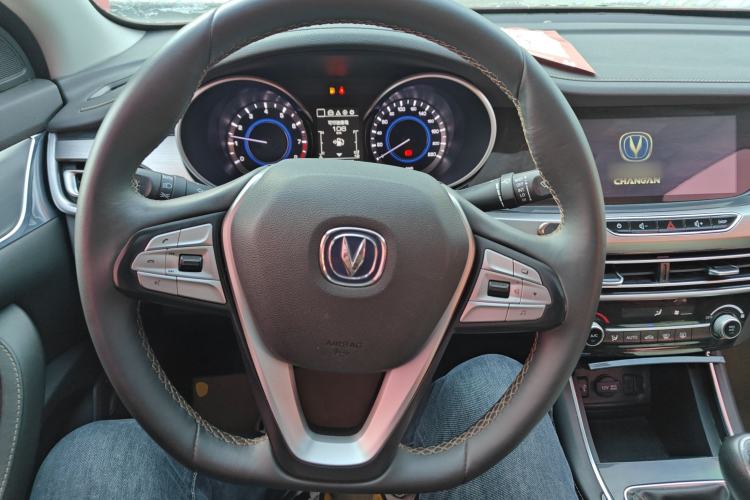 Used Changan Eado 2019 High-Energy Edition 1.6L GDI Manual Pioneer Model China VI Standard