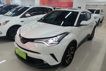 Used Toyota C-HR 2018 2.0L Luxury Sunroof Version China VI Standard