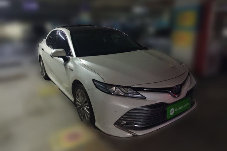 Used Toyota Camry 2018 Dual-Engine 2.5HQ Flagship Edition
