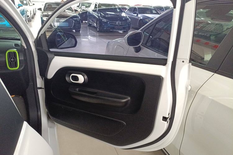 Used Roewe Clever 2021 302km All-Round Version
