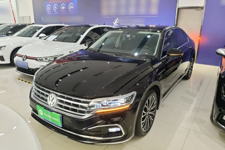 Used Volkswagen Phideon 2021 380TSI Luxury Edition