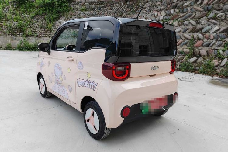 Used Chery QQ Ice Cream 2022 170km Sundae Phosphate Lithium-Ion
