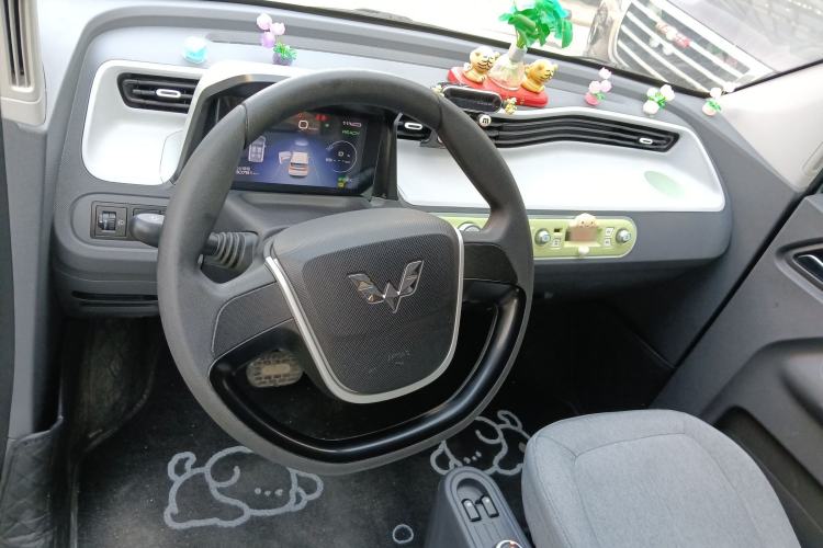 Used Wuling Hongguang MINIEV 2021 Macaron Premium Model – Lithium Iron Phosphate
