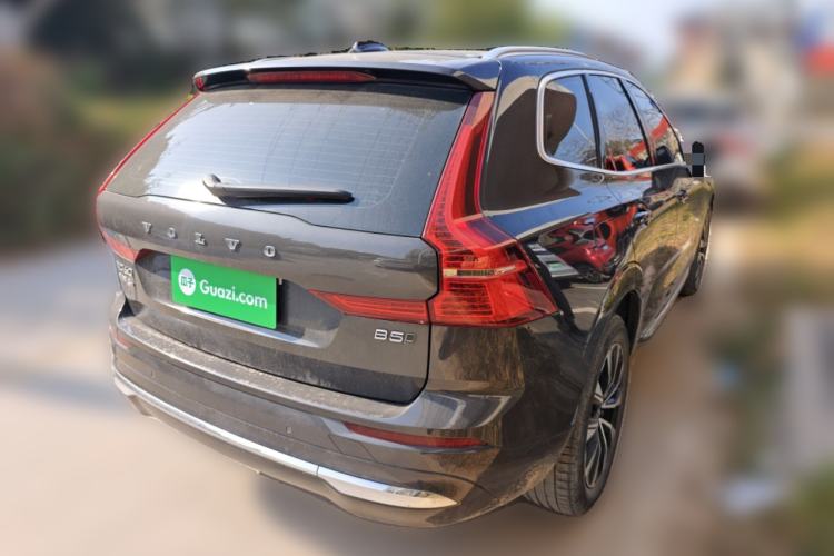 Used Volvo XC60 2023 B5 4x4 Smart Luxury Edition