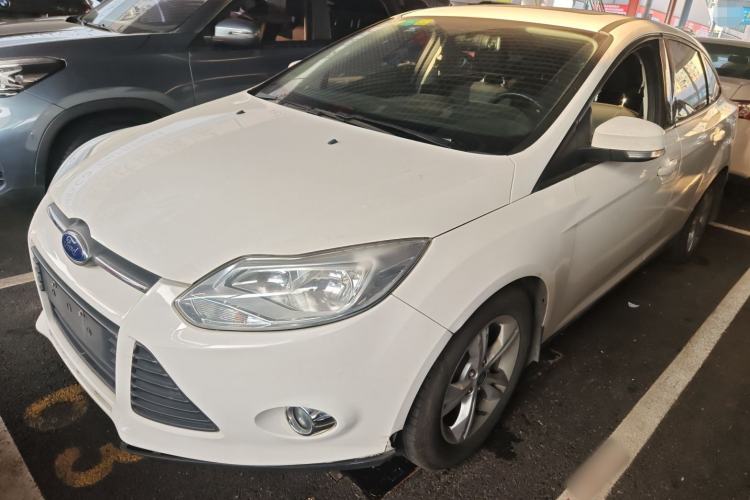 Used Ford Focus 2012 Sedan 1.6L Automatic Fashion Edition
