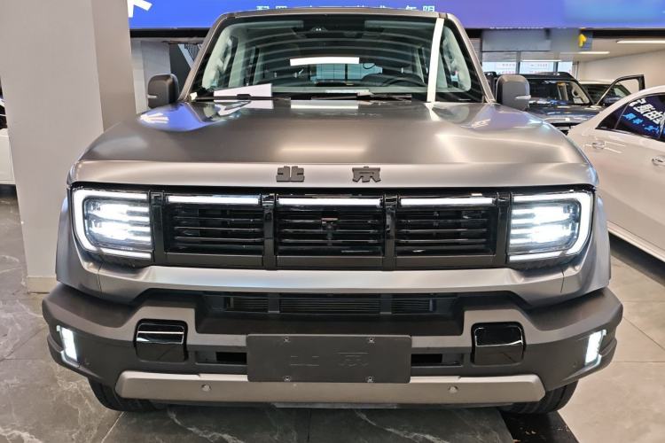 Used  BJ40 2024 2.0T All-New Urban Hunter Edition Chivalrous Style
