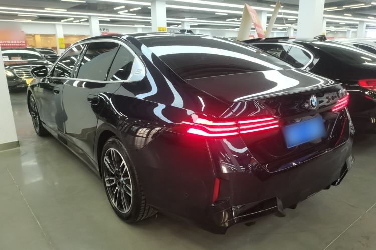 Used BMW 5 Series 2024 530Li Leading Model M Sport Package
