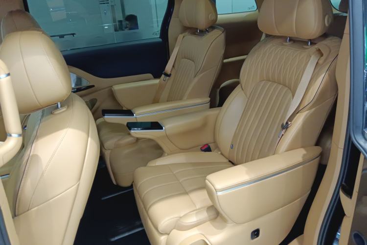 Used VOYAH Dream 2025 PHEV Four-Wheel-Drive Flagship Kunpeng Edition