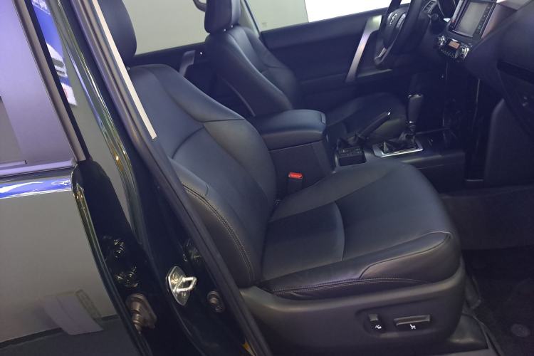 Used Toyota Prado 2016 2.7L Automatic Standard Edition
