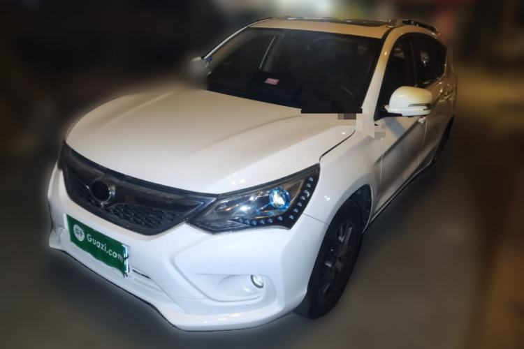 Used BYD Song 2016 GaiShi Edition 1.5TI Manual Elite Model

