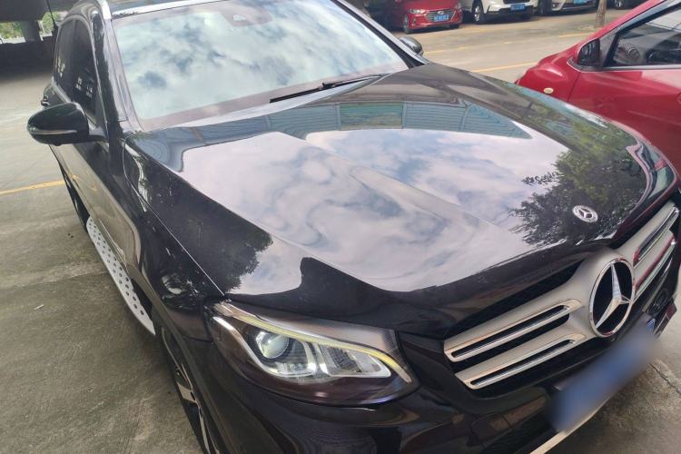 Used Mercedes-Benz GLC 2018 GLC 260 4MATIC Luxury Model
