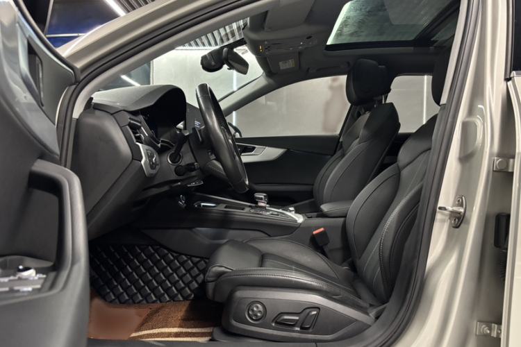 Used Audi A4L 2020 40 TFSI Fashion Dynamic Model
