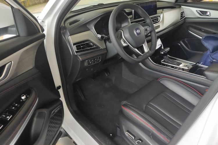 Used Changan CS75 2018 280T Automatic Smart Edition China V-standard
