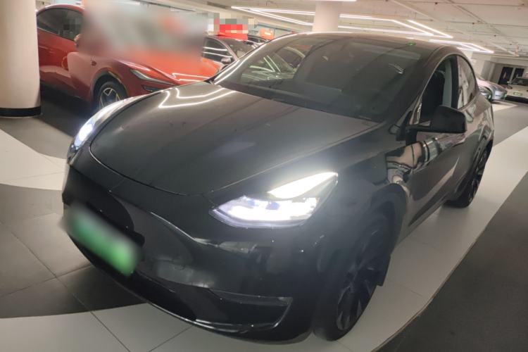 Used Tesla Model Y 2021 Long-Range All-Wheel-Drive Version 3D7