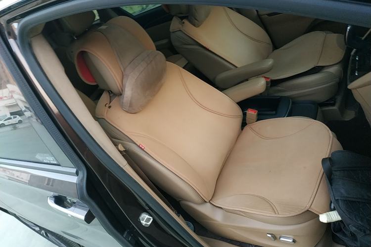 Used Buick GL8 2021 ES Landtrek 653T Luxury Model
