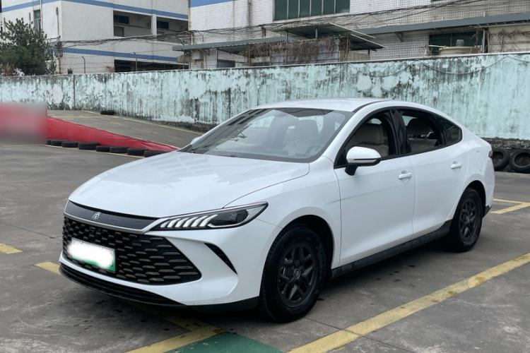 Used BYD Qin PLUS 2025 DM-i Smart Drive 55KM Leading Model