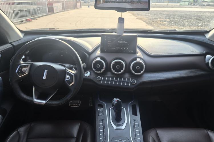 Used Wey VV7 2019 Upgraded Model 2.0T Flagship Version China V Standard
