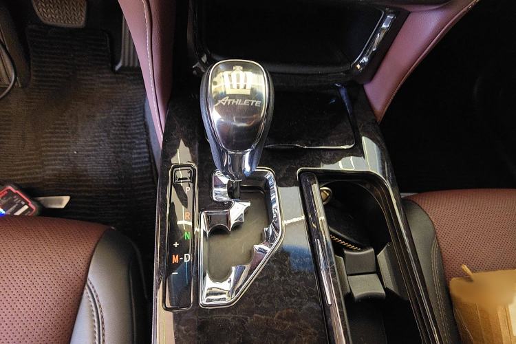 Used Toyota Crown 2018 2.0T Sport Edition
