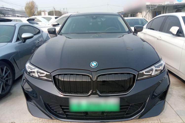 Used BMW i3 2025 eDrive 35 L
