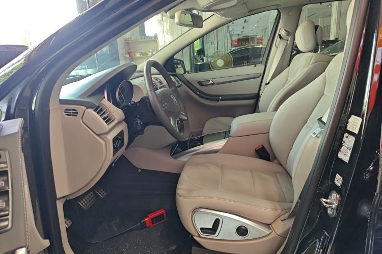 Used Mercedes-Benz R-Class 2014 R 320 4MATIC Business Model