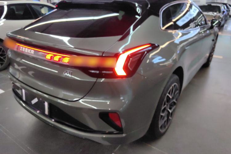 Used Zeekr 001 2025 YOU Edition 100 kWh All-Wheel Drive
