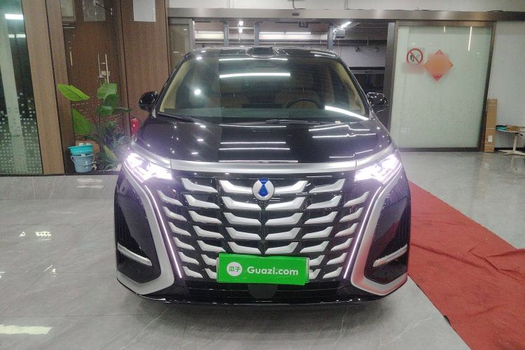 Used Denza D9 2025 DM-i Intelligent Drive 1020 Four-Wheel Drive Flagship Model