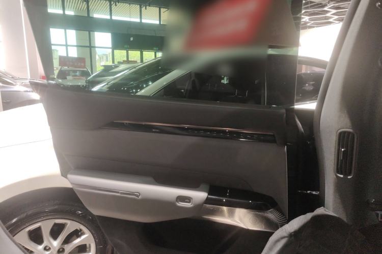 Used Zeekr 7X 2025 75 kWh Rear-Wheel Drive Intelligent Driving Version
