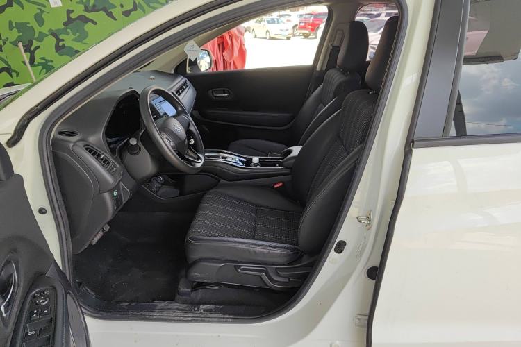 Used Honda Vezel 2017 1.8L CVT Front-Wheel Drive Pioneer Edition
