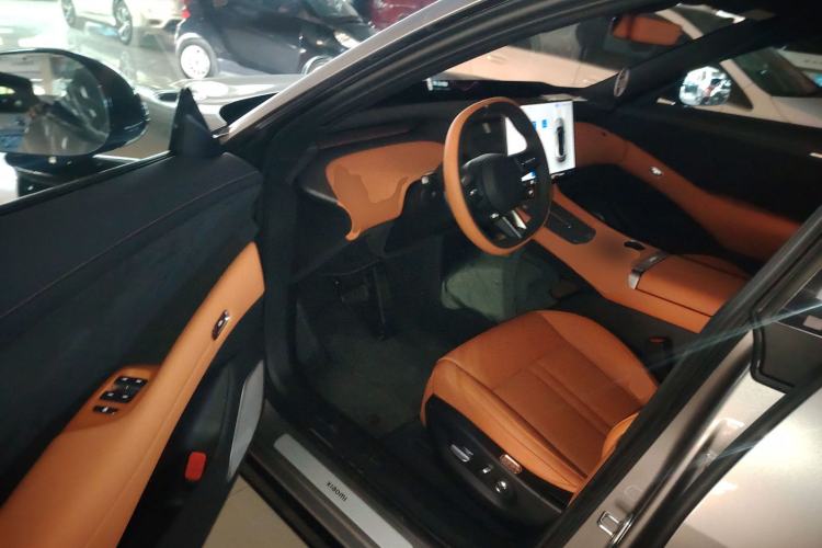 Used  YU7 2025 Ultra-Long Range Rear-Wheel Drive Version