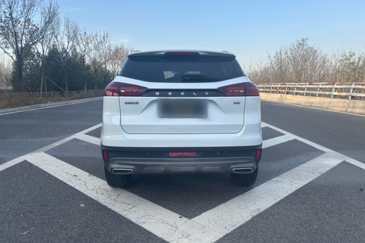 Used Geely Auto Emgrand X7 Sport 2022 1.8TD DCT Zhiya Trim