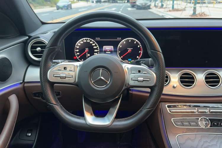 Used Mercedes-Benz E-Class 2019 E 260 Sport Edition
