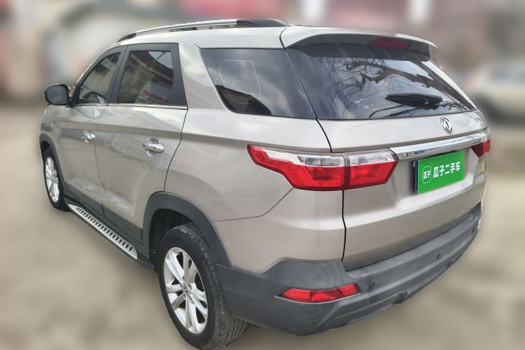 Used Dongfeng Fengon S560 2019 1.8L Manual Urban Model
