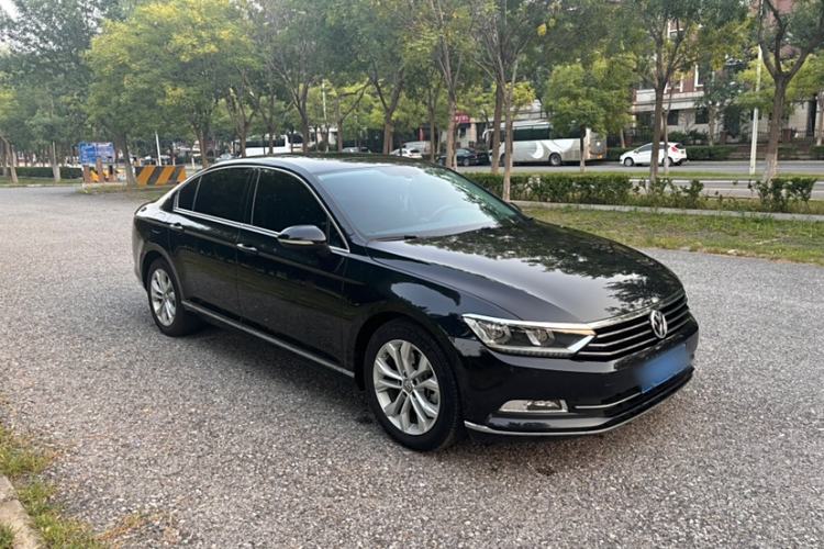 Used Volkswagen Magotan 2019 330TSI DSG Luxury Model China V Standard
