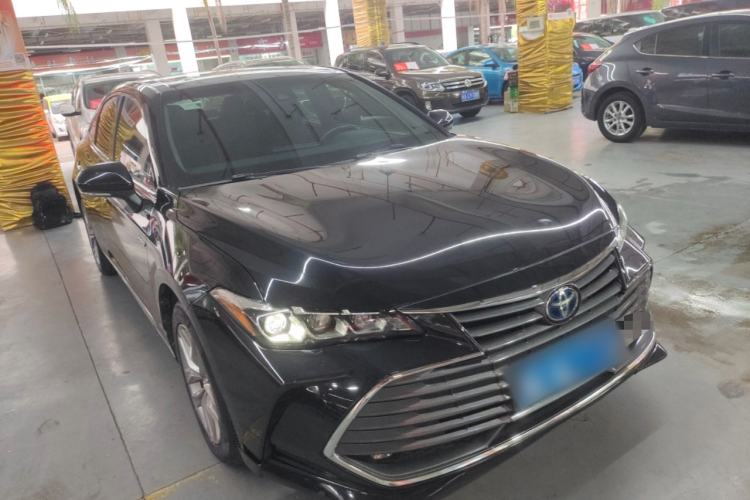 Used Toyota Avalon 2019 Dual-Engine 2.5L Luxury Edition China VI Standard
