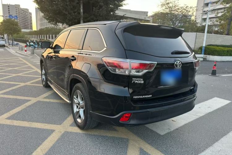 Used Toyota Highlander 2015 2.0T Two-Wheel Drive Luxury Edition 7 Seats