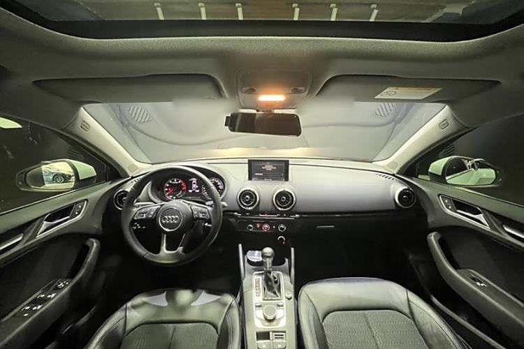 Used Audi A3 2018 30th Anniversary Edition Limousine 35 TFSI Fashion Model
