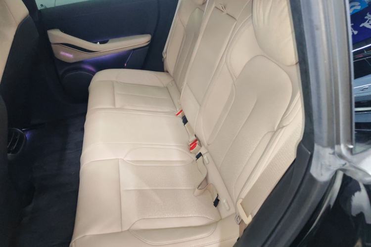 Used Nio ET5 2022 75 kWh