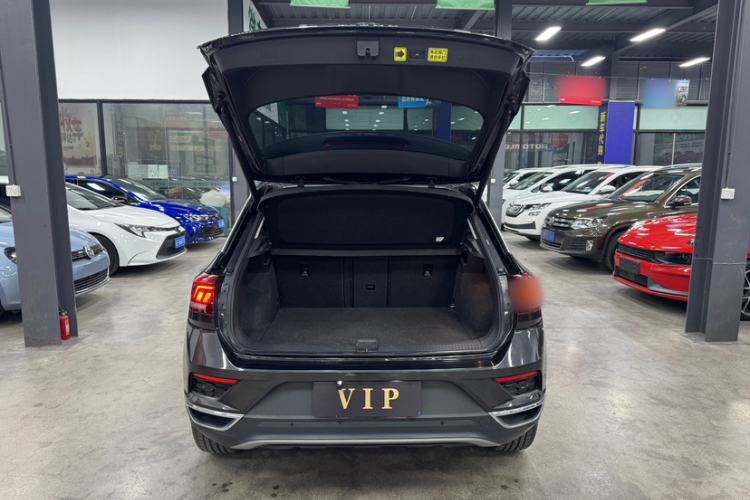 Used Volkswagen T-ROC 2021 280TSI DSG Two-Wheel Drive Comfort Connect Edition
