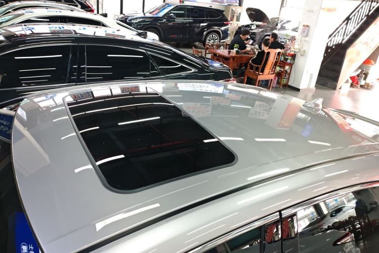 Used Toyota Avalon 2023 2.5L Luxury Edition