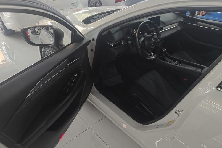 Used Mazda Atenza 2020 2.0L Blue Sky Fashion Edition
