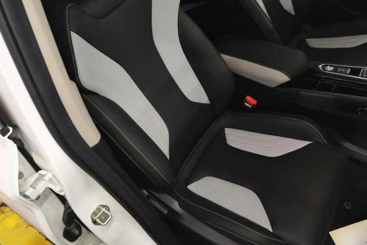 Used Geely Auto Coolray 2022 Bin Yue COOL 1.5TD DCT Hot Engine Edition
